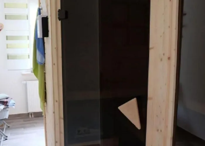 بيت للعطل Am Wald Mit Sauna By Interhome باد إلستر