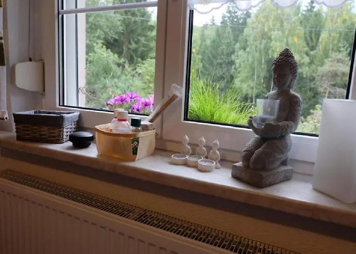 別荘 Am Wald Mit Sauna By Interhome